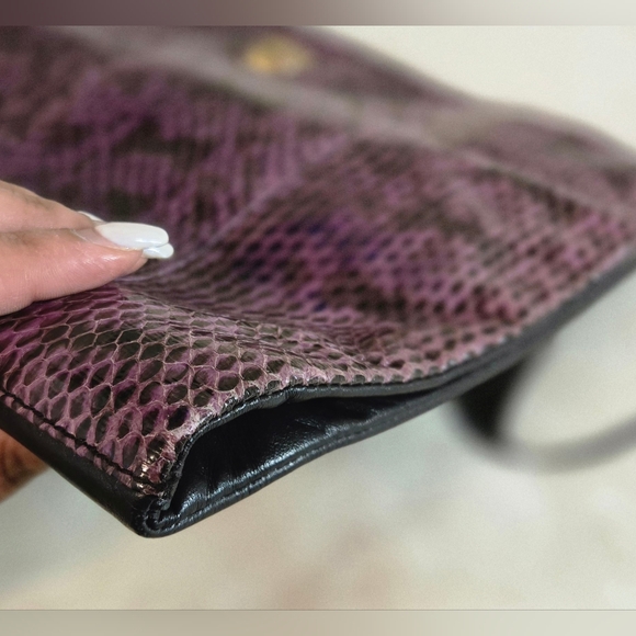 💯 Authentic Rare MCM Muti-Way Clutch (Made in Italy) - Picture 8 of 16